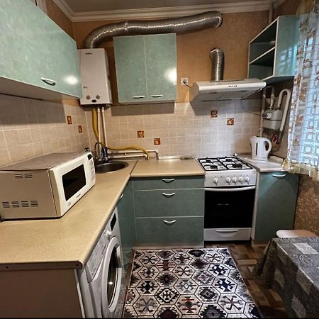 Apartment On Akhmetova 10 알마티 외부 사진